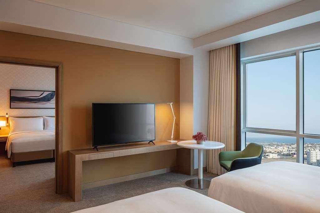 Doubletree By Hilton Fujairah City Room photo